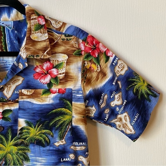 RJC Made in Hawaii Hibiscus Hawaiian Islands Camp Button Down Shirt - Picture 3 of 10